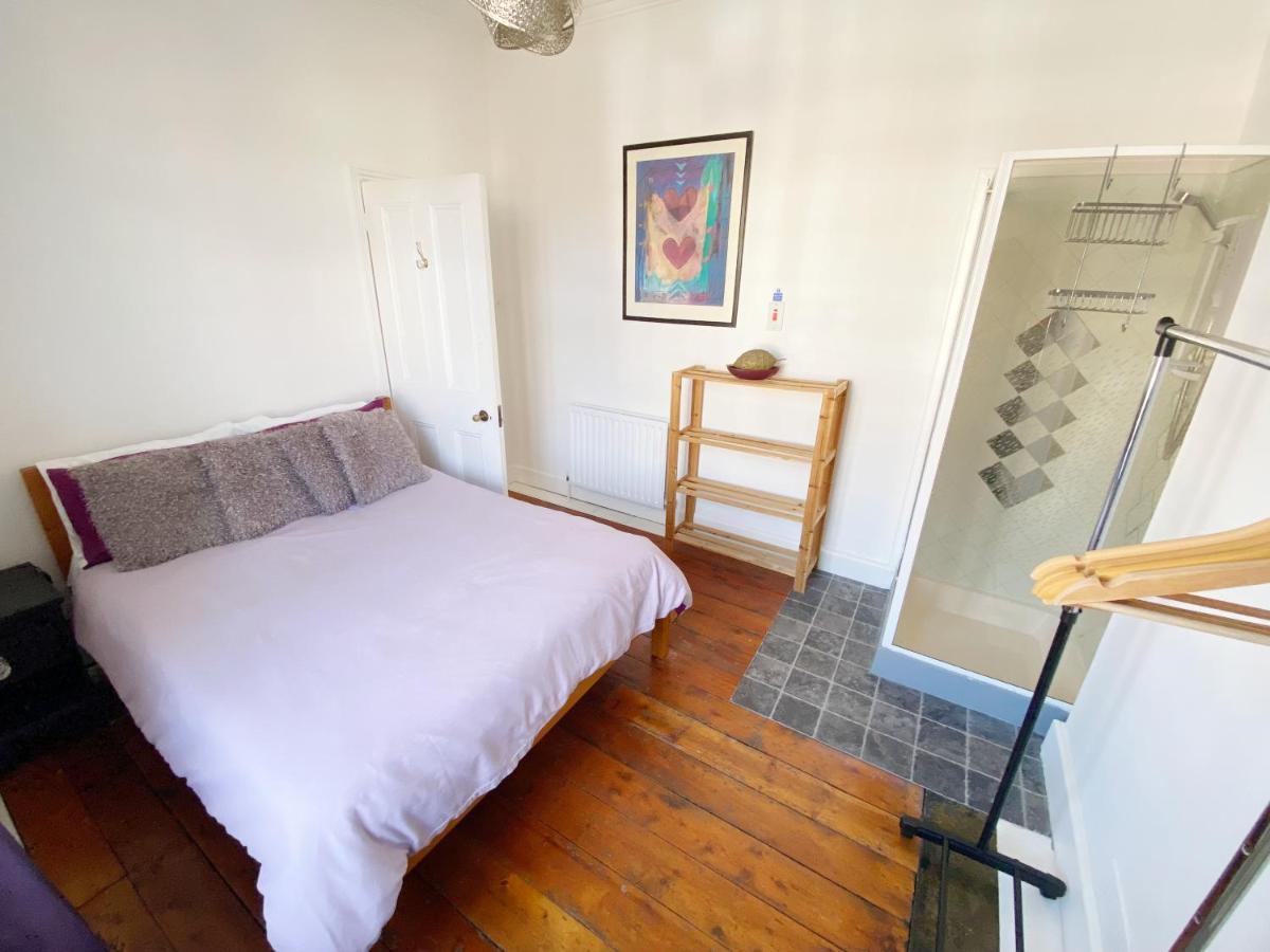 The Table House Close To Town & Beach Free Parking Bournemouth Luaran gambar
