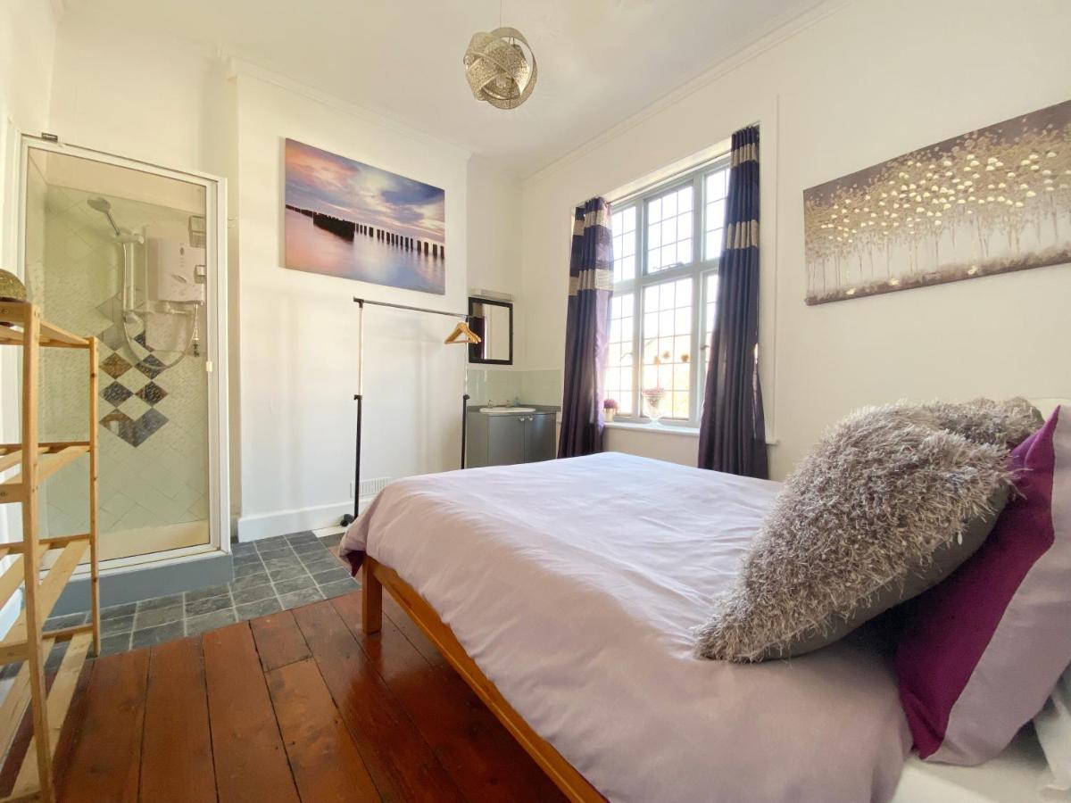 The Table House Close To Town & Beach Free Parking Bournemouth Luaran gambar