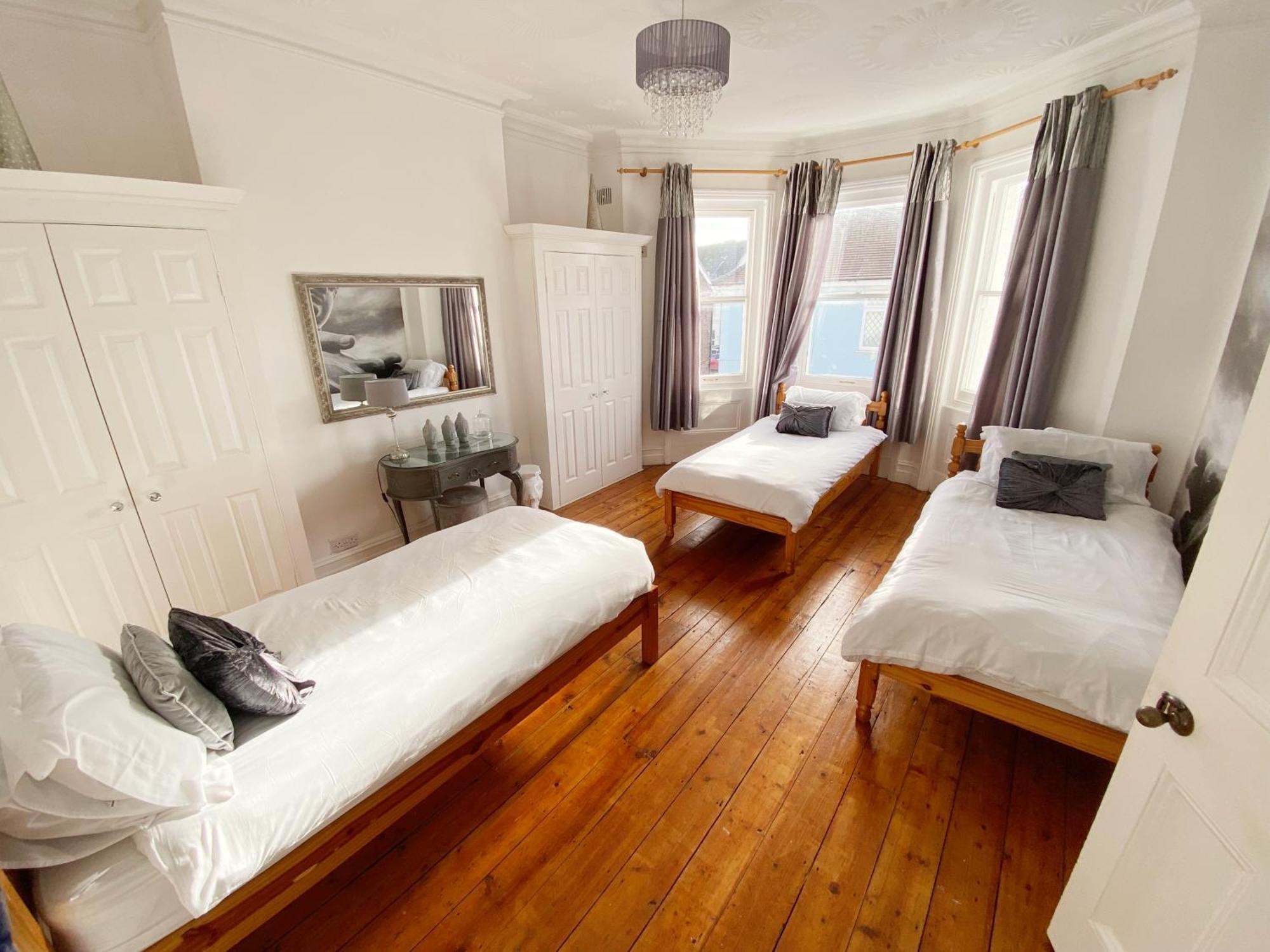 The Table House Close To Town & Beach Free Parking Bournemouth Luaran gambar
